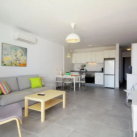 Comfortable In Puerto Del Carmen With Swimming Pool