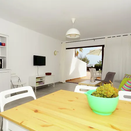 شقة Comfortable In Puerto Del Carmen With Swimming Pool